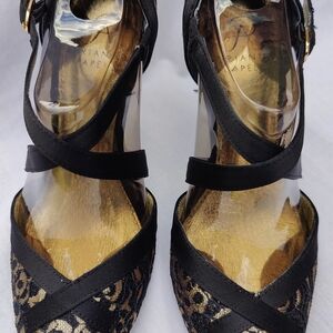 Adrianna Papell Black and Gold Women's Shoes